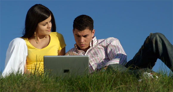 Wireless Internet for Latinos