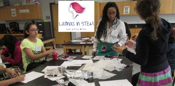 AT&T Engineer Liz Dominguez teaches STEM to girls.